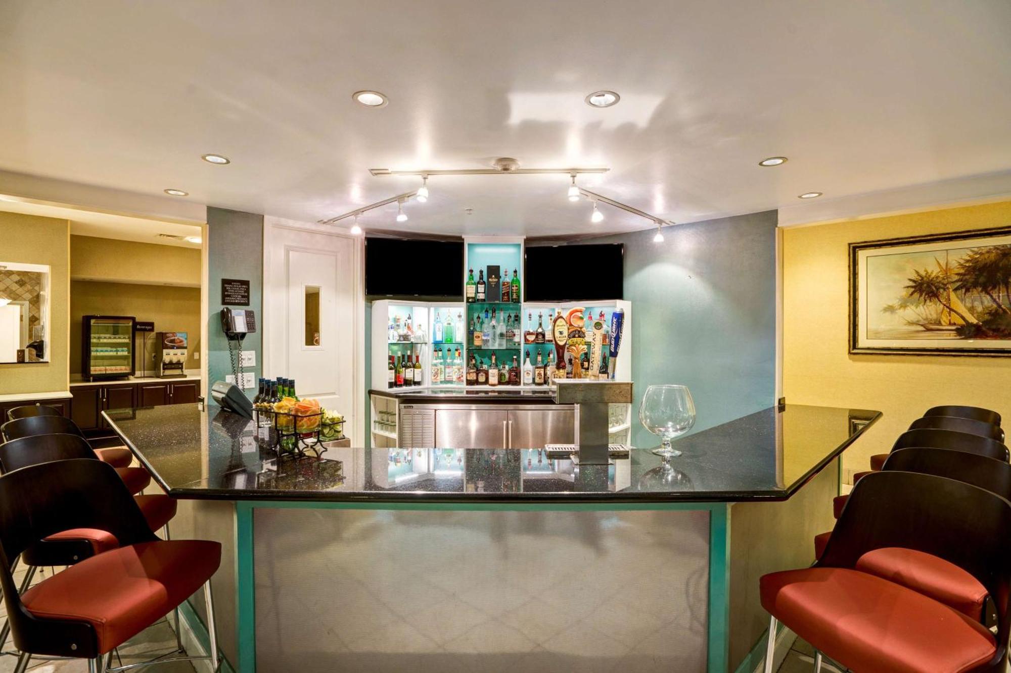 Embassy Suites Fort Myers - Estero Dış mekan fotoğraf