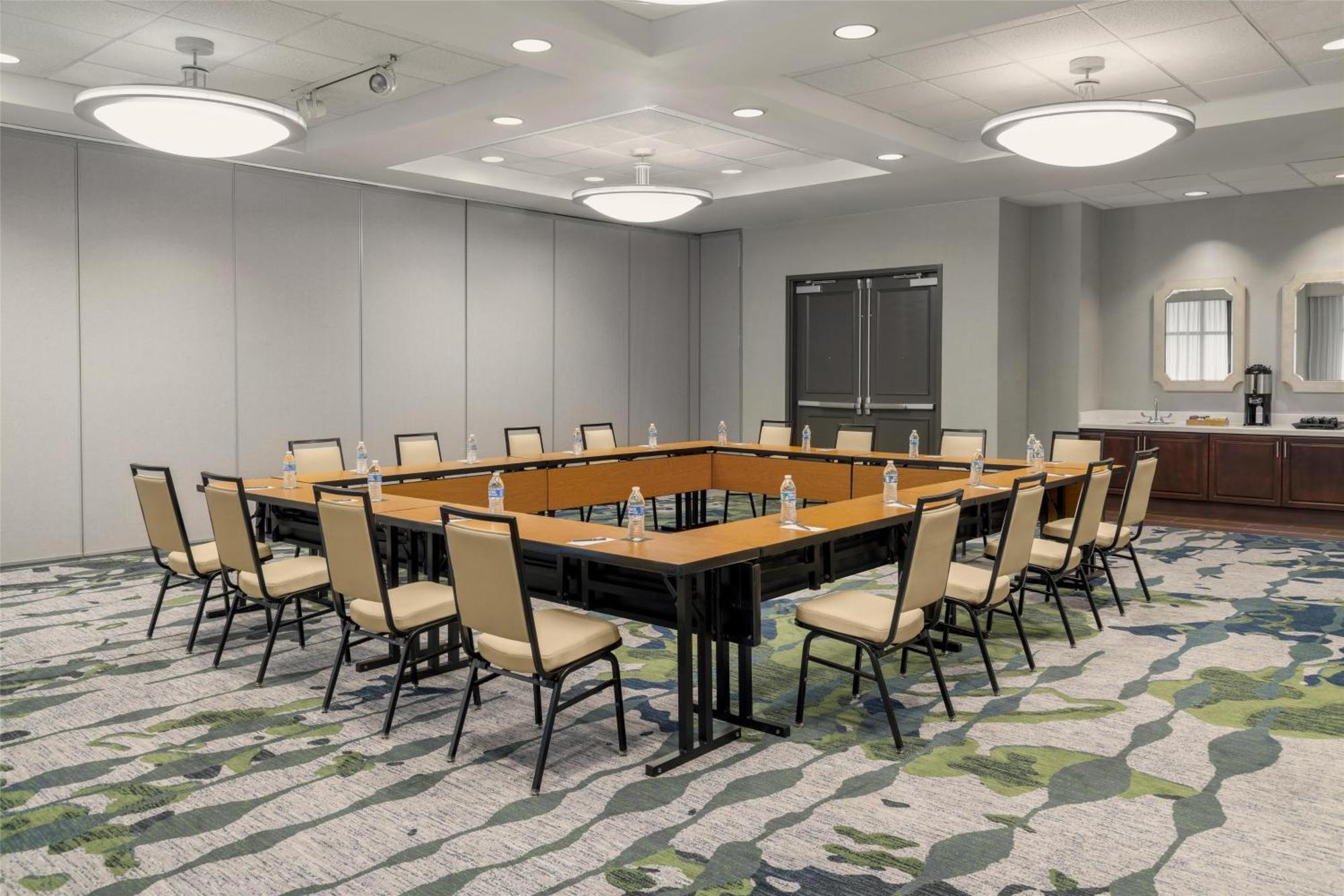 Embassy Suites Fort Myers - Estero Dış mekan fotoğraf