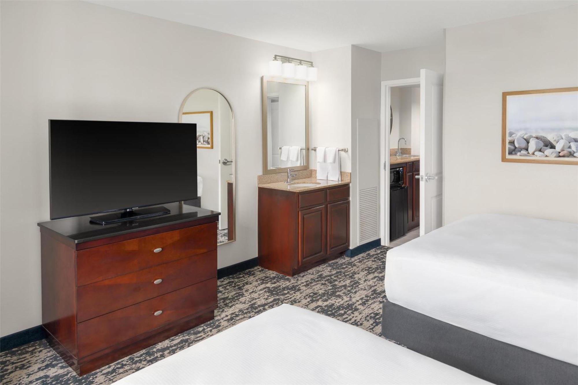 Embassy Suites Fort Myers - Estero Dış mekan fotoğraf