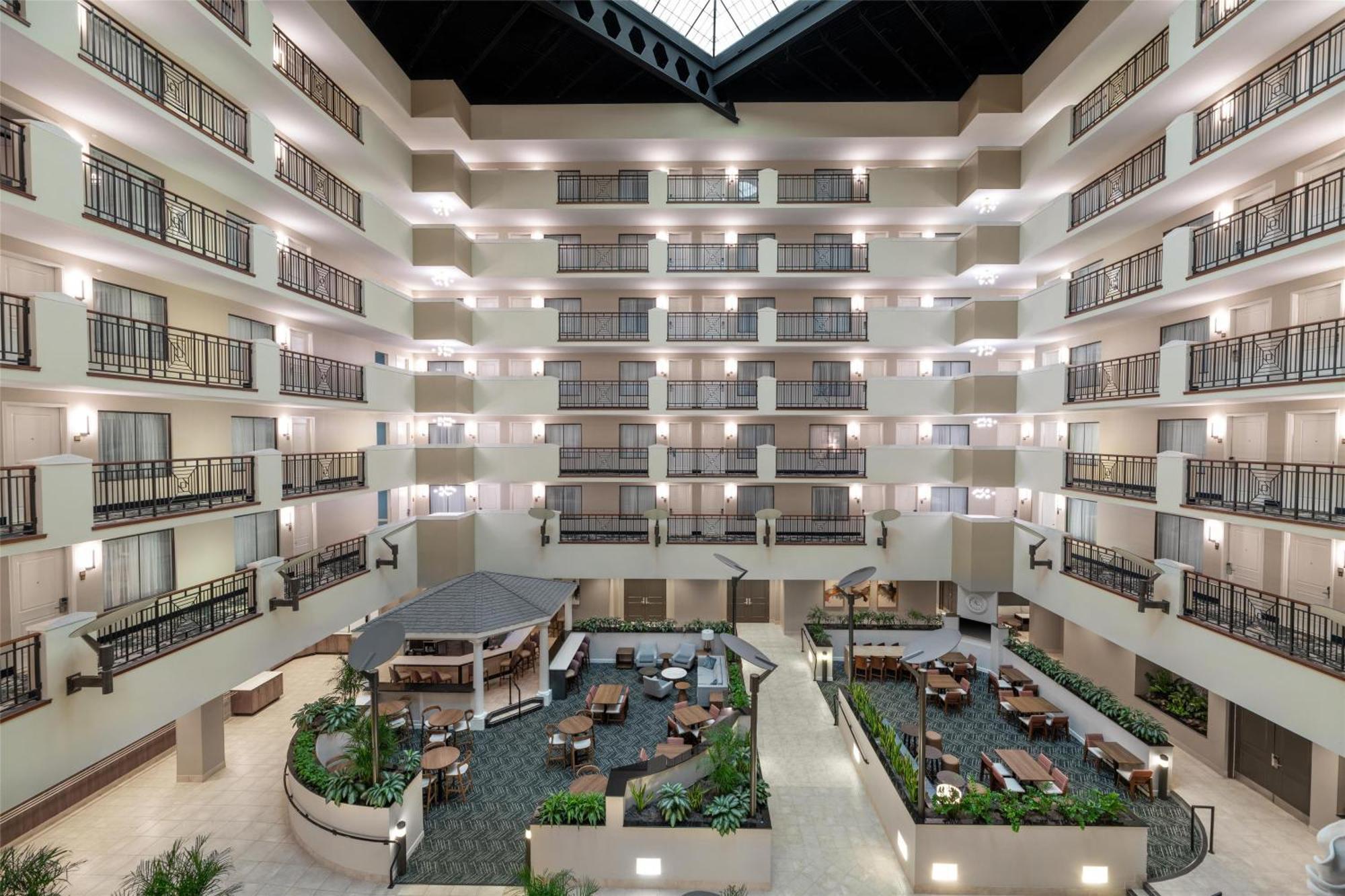 Embassy Suites Fort Myers - Estero Dış mekan fotoğraf