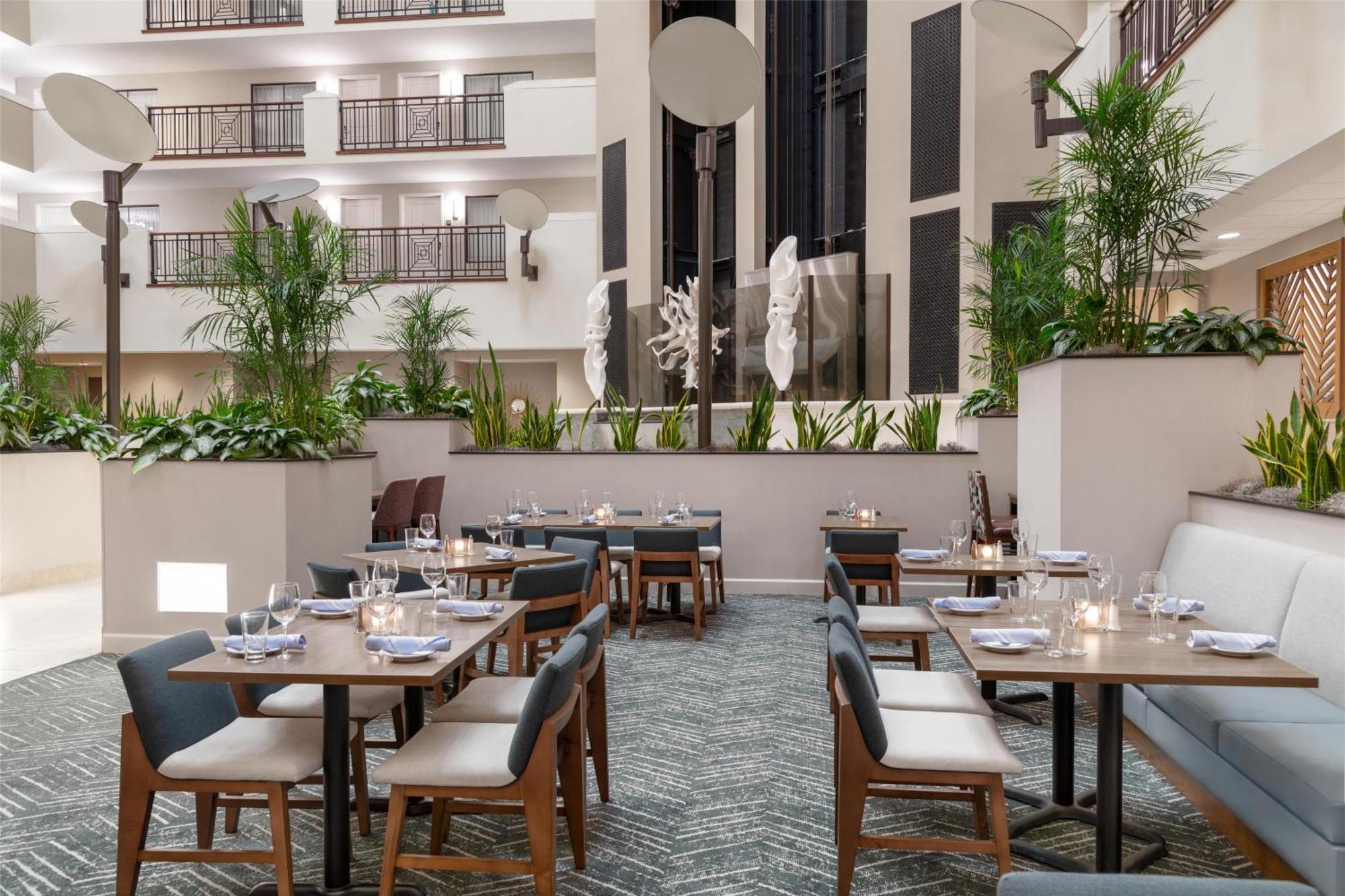 Embassy Suites Fort Myers - Estero Dış mekan fotoğraf